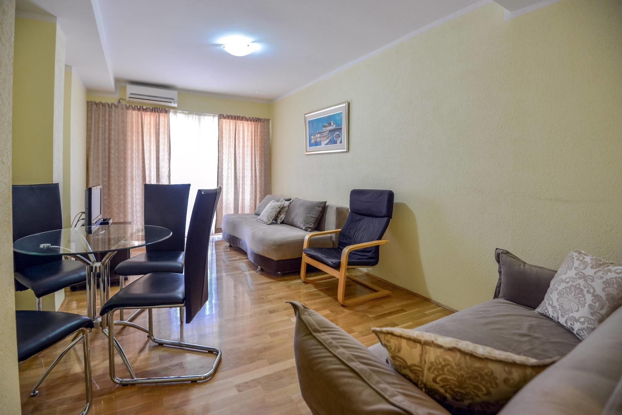 Apartments Ivardic Kotor Eksteriør bilde