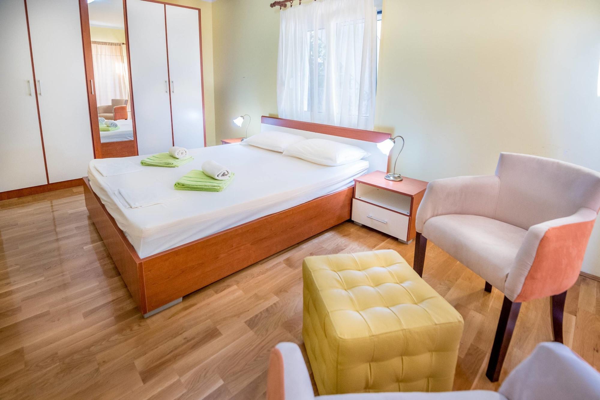 Apartments Ivardic Kotor Eksteriør bilde