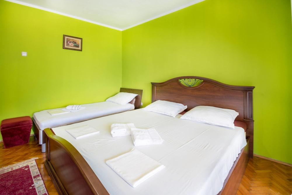 Apartments Ivardic Kotor Eksteriør bilde