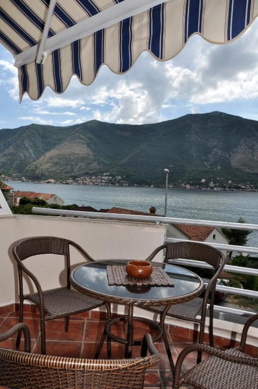 Apartments Ivardic Kotor Rom bilde